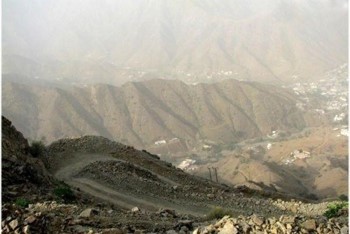 الآلات والمعدات